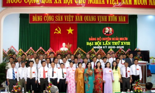 Chất vấn và trả lời chất vấn trong Đảng ở Hoài Nhơn (Bình Định)
